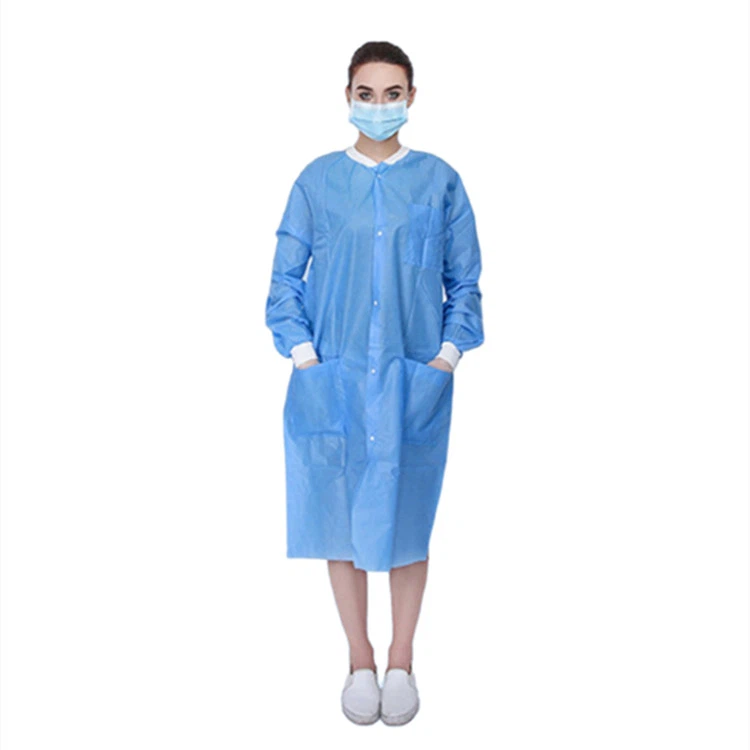 Antisztatikus, eldobható laborköpeny pattintható gombbal